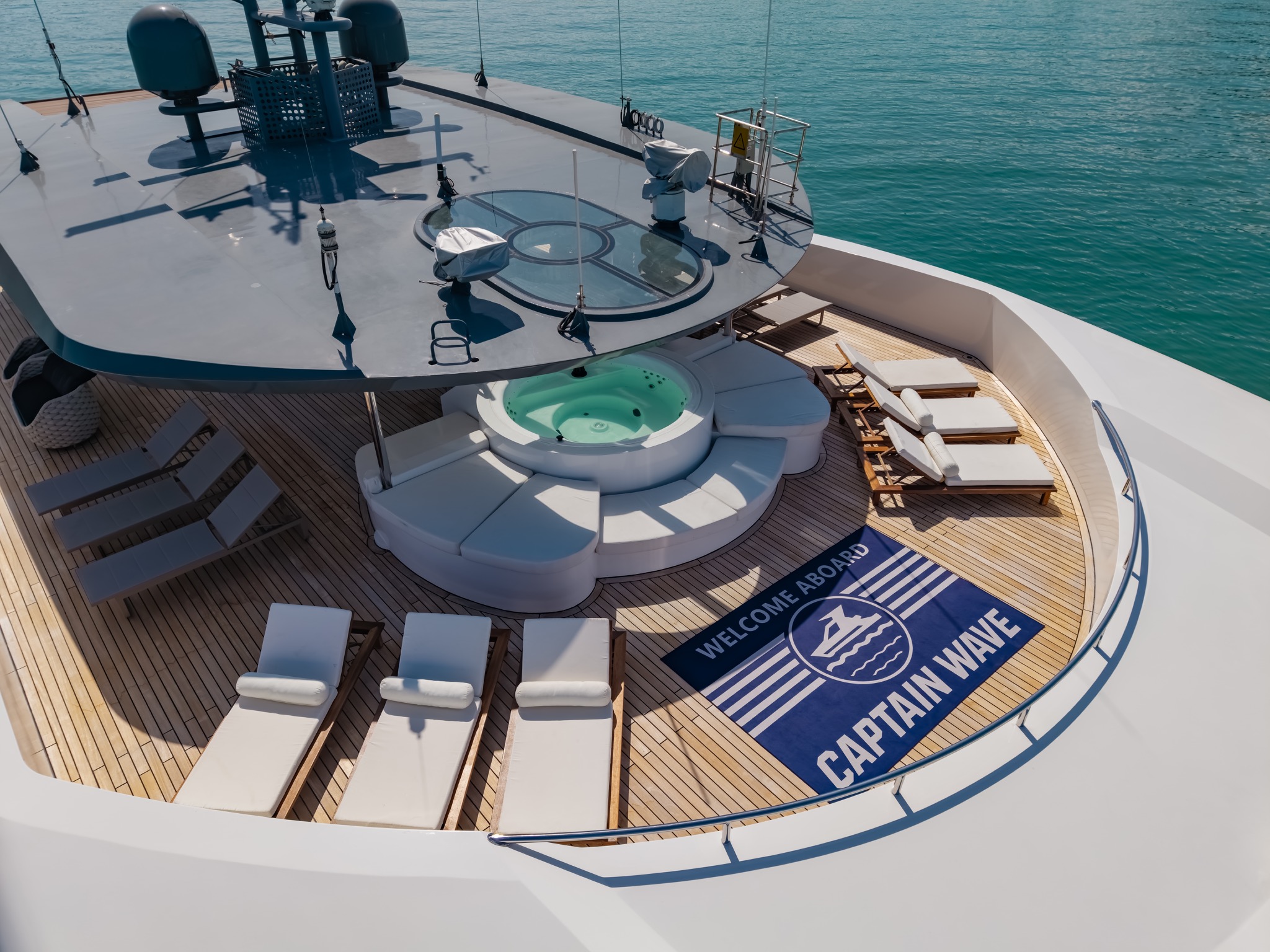 WHERE COMMERCIAL STRENGTH MEETS YACHT CRAFTSMANSHIP